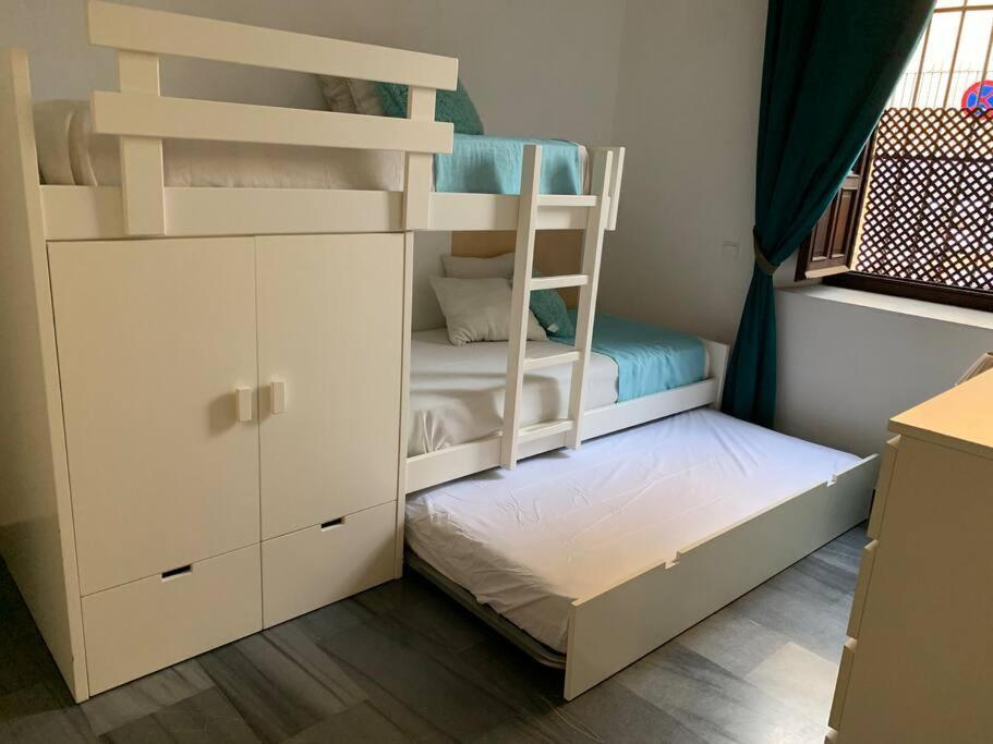 Beautiful Silent Apartment Private Parking 塞维利亚 外观 照片