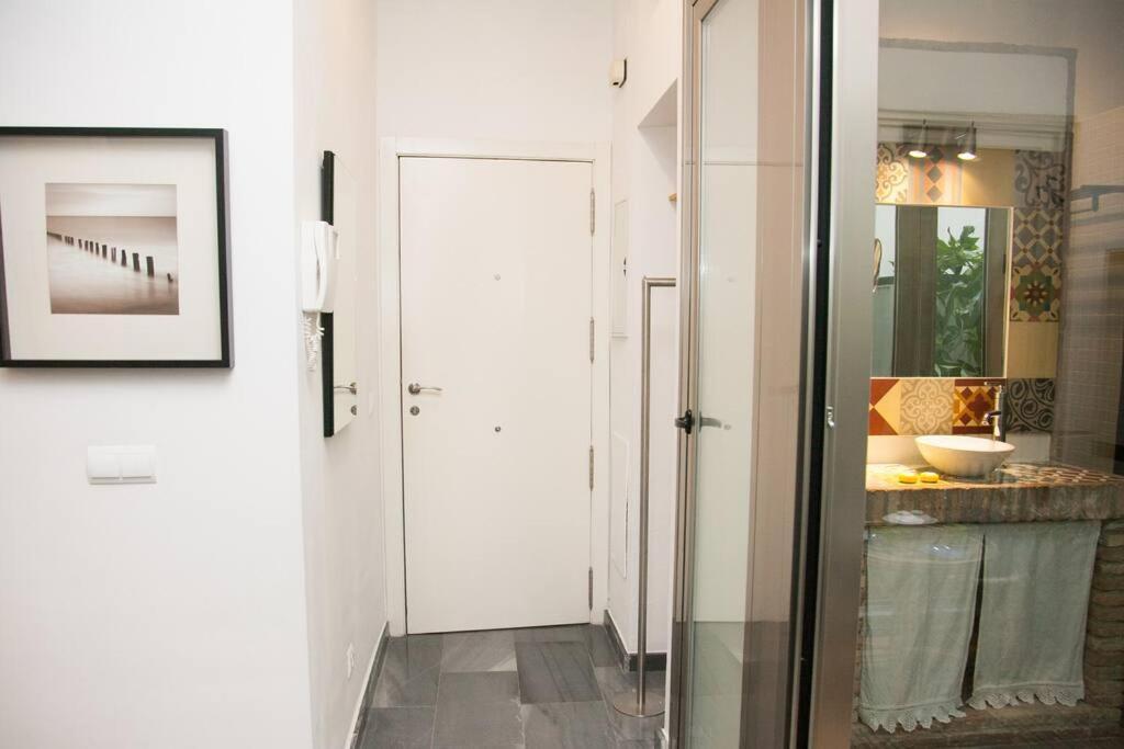 Beautiful Silent Apartment Private Parking 塞维利亚 外观 照片